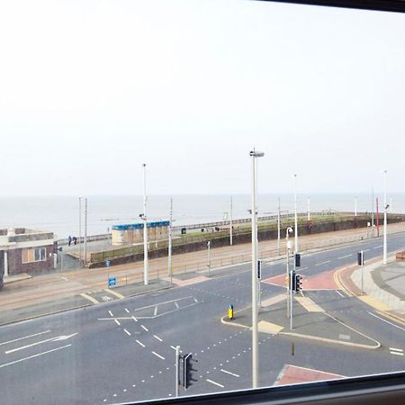 Queens Mansions: Empress Suite Blackpool Exterior photo