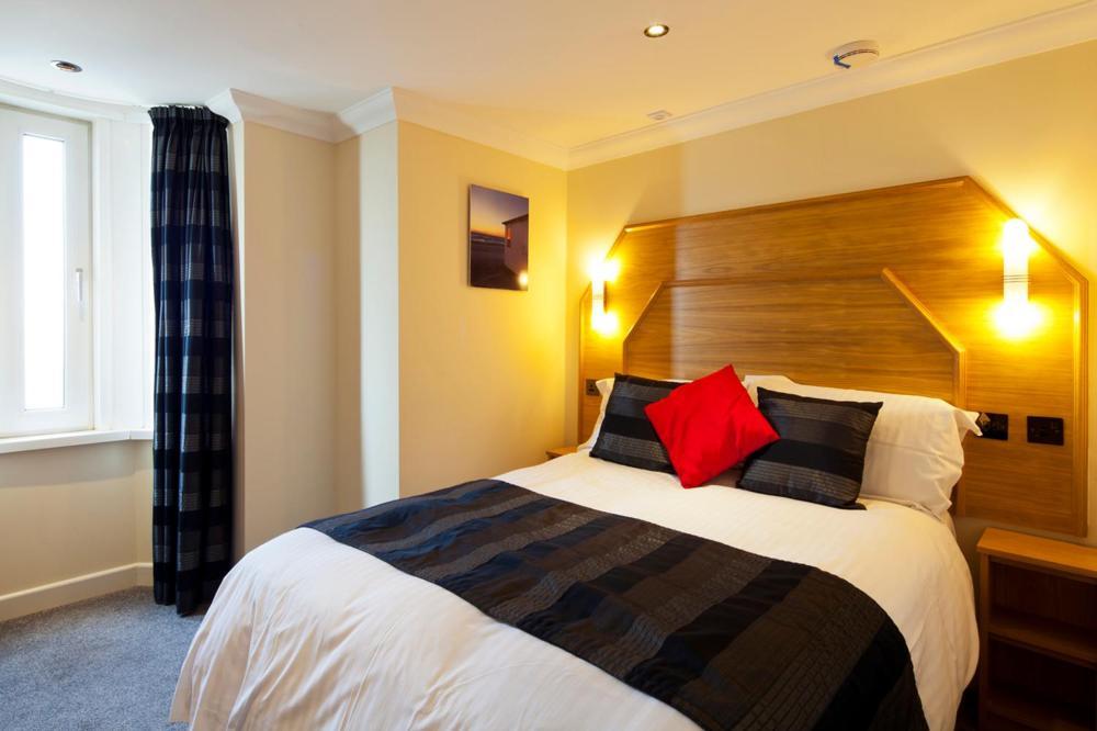 Queens Mansions: Empress Suite Blackpool Exterior photo